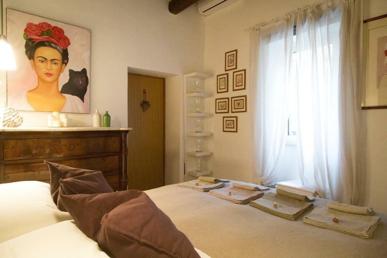 Vicolo Del Cedro 6 * Rom